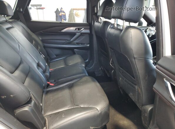 JM3TCBDY4H0131919 2017 MAZDA CX-9 Белый Вид задней части салона