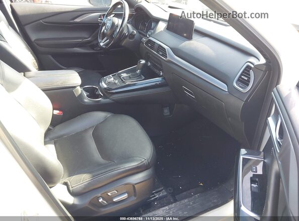 JM3TCBDY5M0531059 2021 MAZDA CX-9 White Вид салону спереду