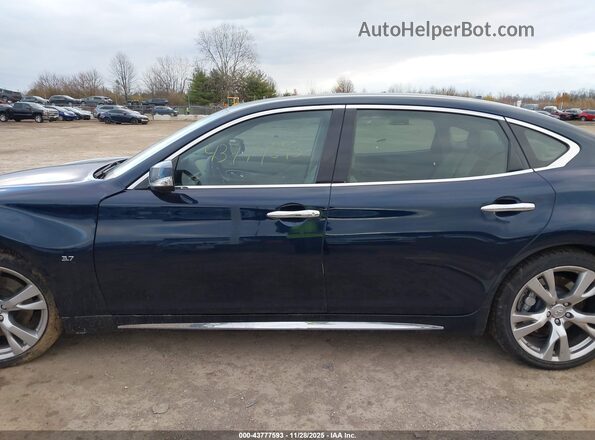 JN1BY1PR8HM210624 2017 INFINITI Q70L Blue Vista interior de 360 grados