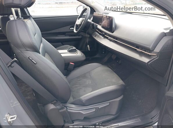 JN1CF0BB3RM741634 2024 NISSAN OTHER Gray Вид салону спереду