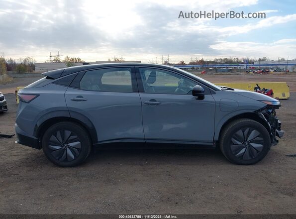 JN1CF0BB3RM741634 2024 NISSAN OTHER Gray Вид задньої частини салону