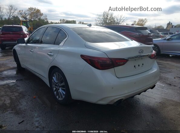 JN1EV7AP1JM353081 2018 INFINITI Q50 White 