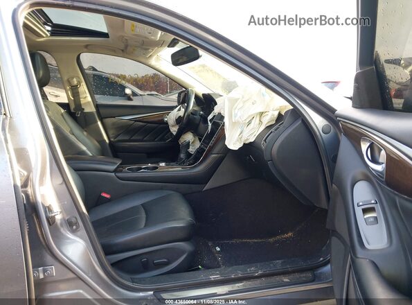 JN1EV7AP6JM362827 2018 INFINITI Q50 Серый Вид салона спереди