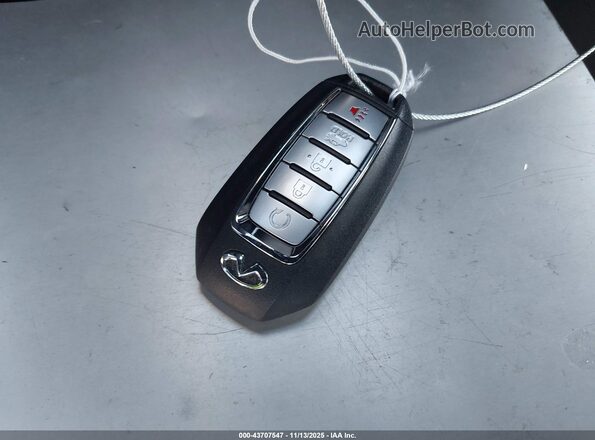 JN1EV7BP8MM701073 2021 INFINITI Q50 White Dashboard view