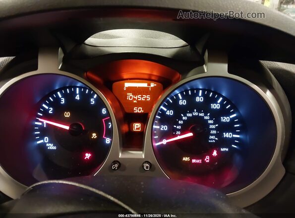 JN8AF5MV4HT753793 2017 NISSAN JUKE Red უკანა სავარძლების ხედი