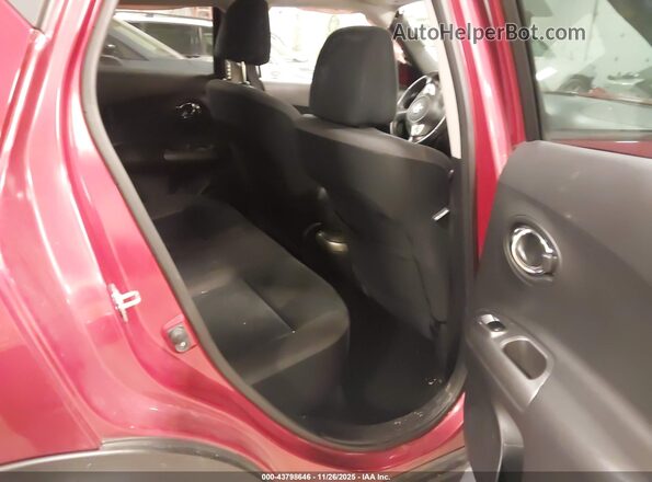 JN8AF5MV4HT753793 2017 NISSAN JUKE Red VIN კოდის სტიკერის ხედი