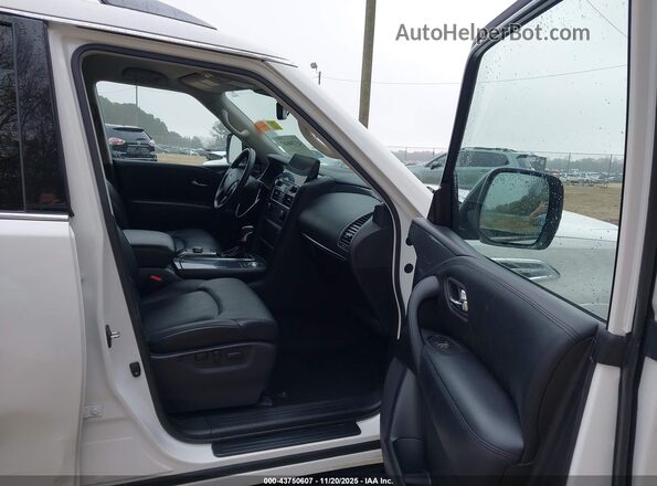 JN8AY2AC2N9163211 2022 NISSAN ARMADA White Front interior view