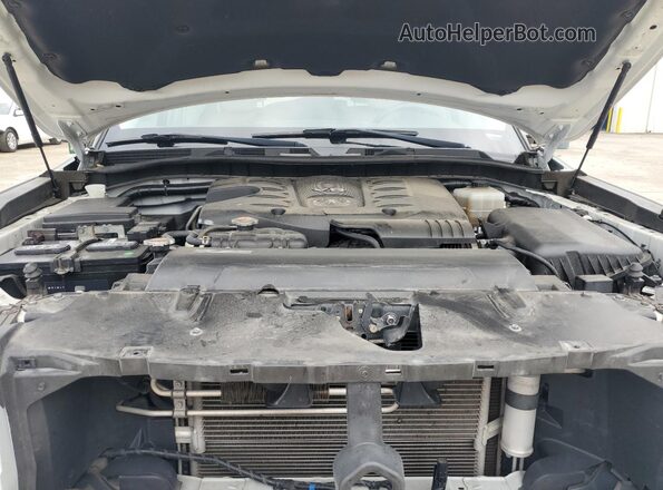 JN8AZ2NF3J9660232 2018 INFINITI QX80 White უკანა სალონის ხედი