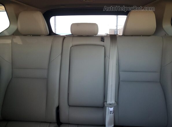 JN8BT3BAXRW362018 2024 NISSAN ROGUE White უკანა სავარძლების ხედი