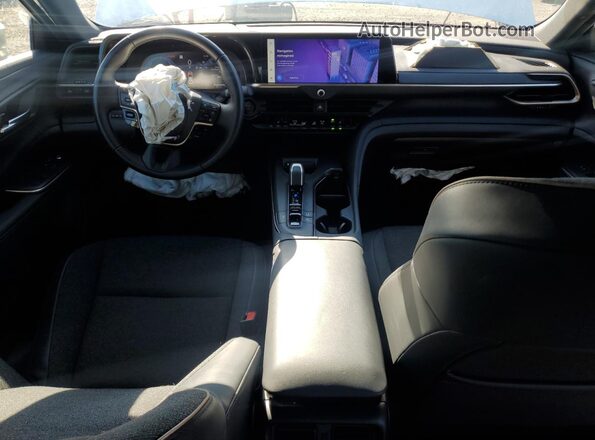 JTDAAAAF6P3006971 2023 TOYOTA LE White Vista del salpicadero