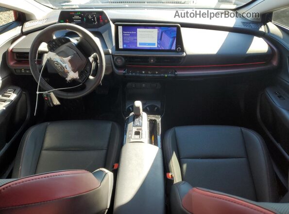 JTDACACU8R3025899 2024 TOYOTA PRIUS Black Вид панелі приладів