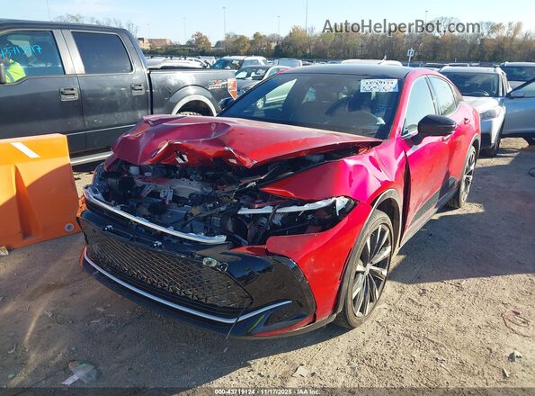 JTDAFAAF1T3013922 2026 TOYOTA CROWN Бордовый Вид спереди
