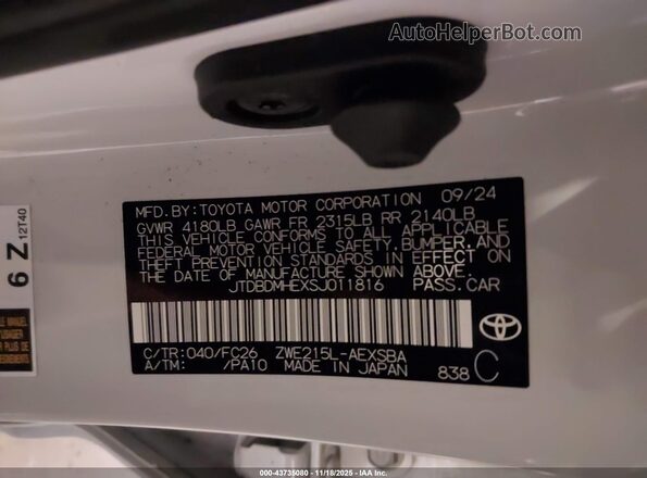 JTDBDMHEXSJ011816 2025 TOYOTA LL White Vista del compartimento del motor
