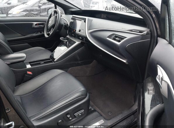 JTDBVRBD0GA000812 2016 TOYOTA MIRAI Black Вид салону спереду