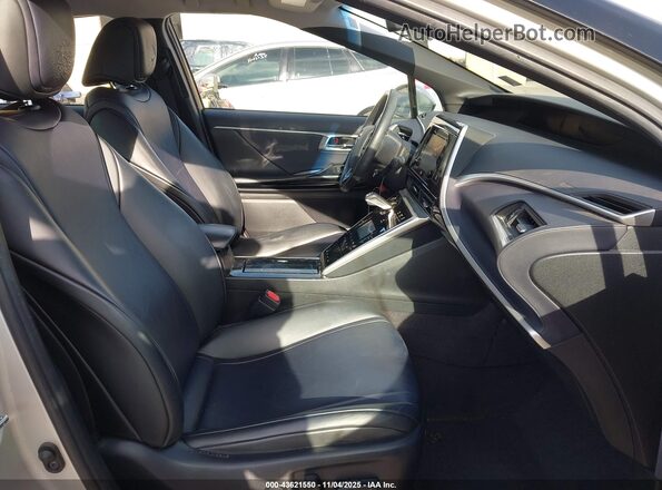 JTDBVRBD0HA003064 2017 TOYOTA MIRAI Silver 