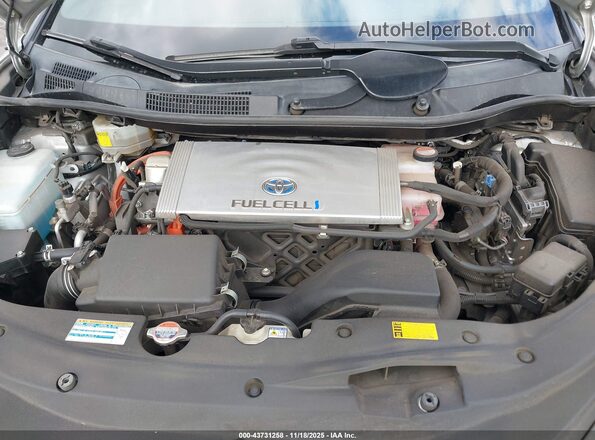 JTDBVRBD3JA004182 2018 TOYOTA MIRAI Silver Вид ззаду