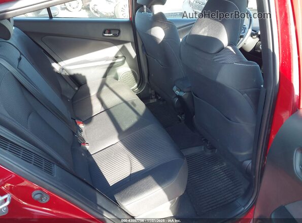JTDKAMFP4N3210995 2022 TOYOTA LE Red Vista de la etiqueta del VIN