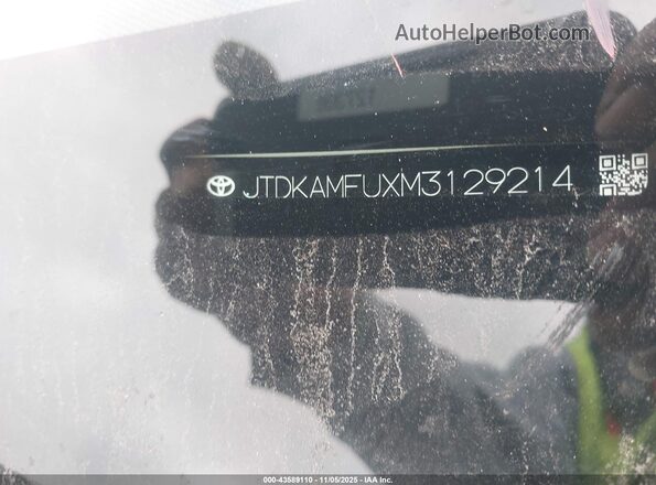 JTDKAMFUXM3129214 2021 TOYOTA PRIUS White Շարժիչի բաժամունքի տեսք