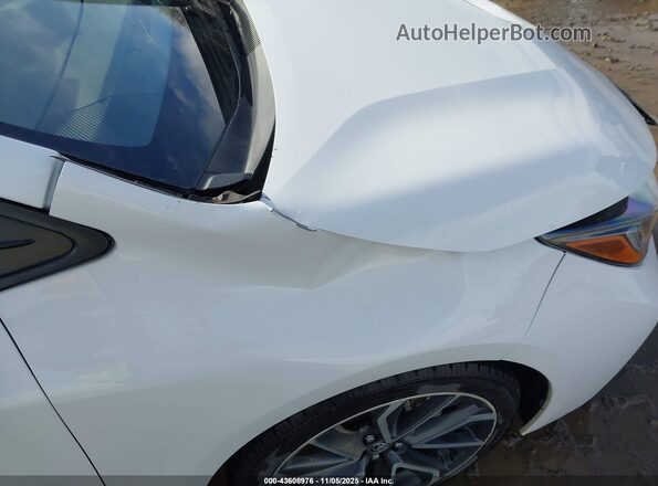 JTDP4MCE7N3509204 2022 TOYOTA LL White 