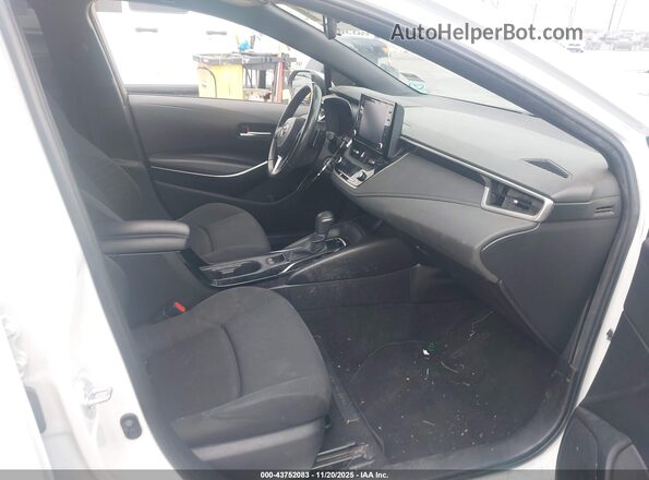JTDS4MCE0N3501424 2022 TOYOTA LL White Vista interior delantera