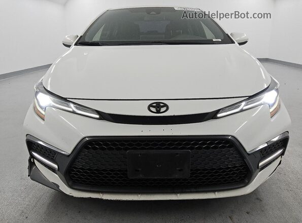 JTDS4MCE6NJ087139 2022 TOYOTA LL White Widok z przodu