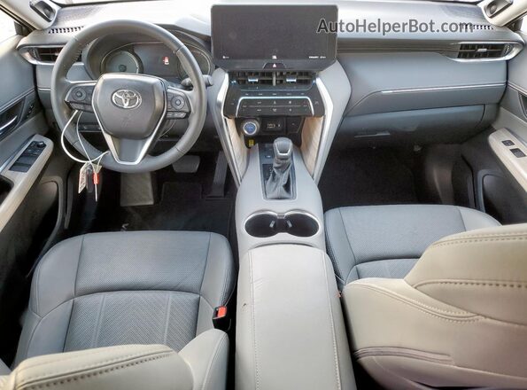 JTEAAAAH1MJ085485 2021 TOYOTA LE Red Vista del salpicadero