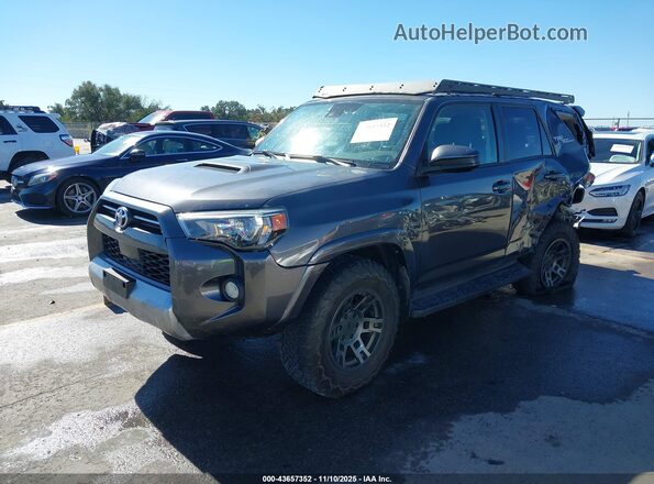 JTEBU5JR7L5795669 2020 TOYOTA 4RUNNER Gray Przód lewy