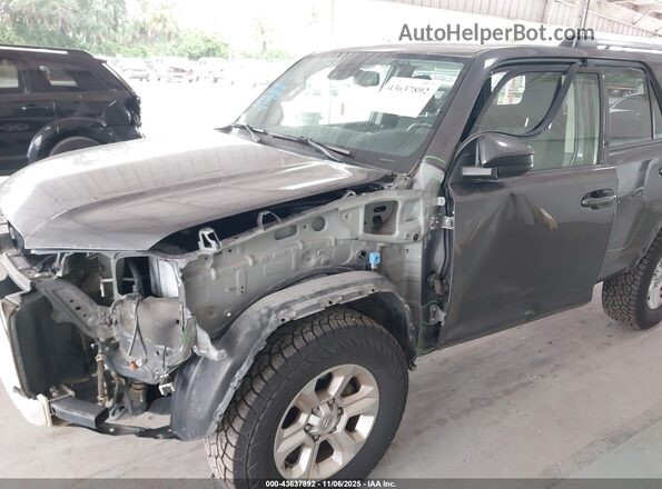 JTEEU5JR4P5284360 2023 TOYOTA 4RUNNER Gray 