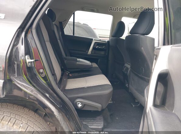 JTEMU5JR3R6281104 2024 TOYOTA 4RUNNER Black Vista de la etiqueta del VIN