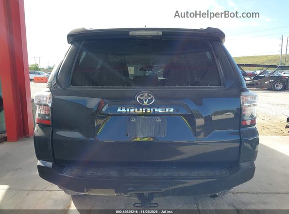 JTEMU5JR8R6230164 2024 TOYOTA 4RUNNER Gray 