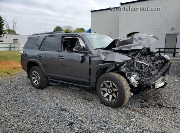 JTERU5JR3N6077631 2022 TOYOTA 4RUNNER Серый Передняя правая четверть
