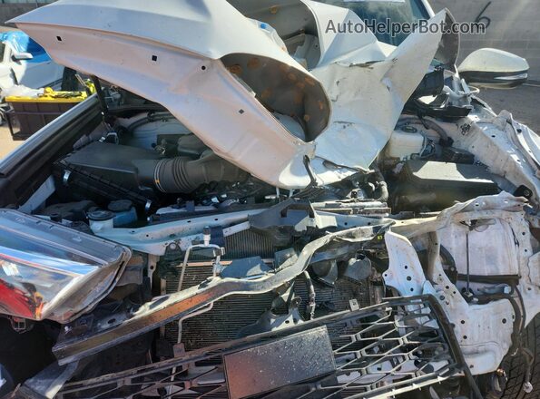 JTERU5JR3R6232796 2024 TOYOTA 4RUNNER White Սալոնի հետևի տեսք