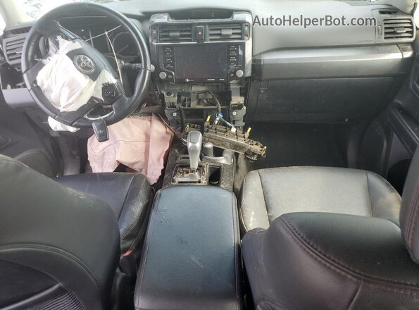 JTERU5JR7P6129247 2023 TOYOTA 4RUNNER Green Вид панелі приладів