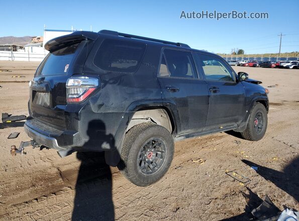 JTERU5JR8R6298020 2024 TOYOTA 4RUNNER Black Հետևի աջ
