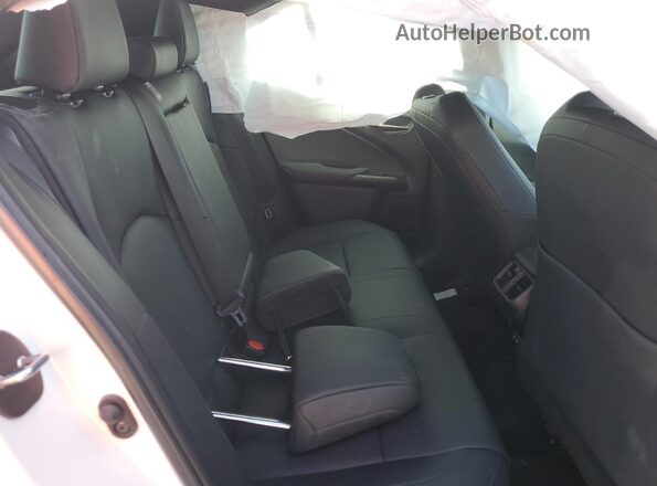 JTHB6JBH6P2150773 2023 LEXUS UX Белый Вид задней части салона