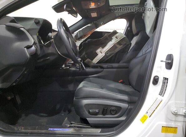 JTHB9JBH8P2068891 2023 LEXUS UX White Front interior view