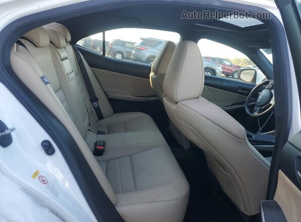 JTHBA1D2XK5089412 2019 LEXUS NX White Vista de los asientos traseros