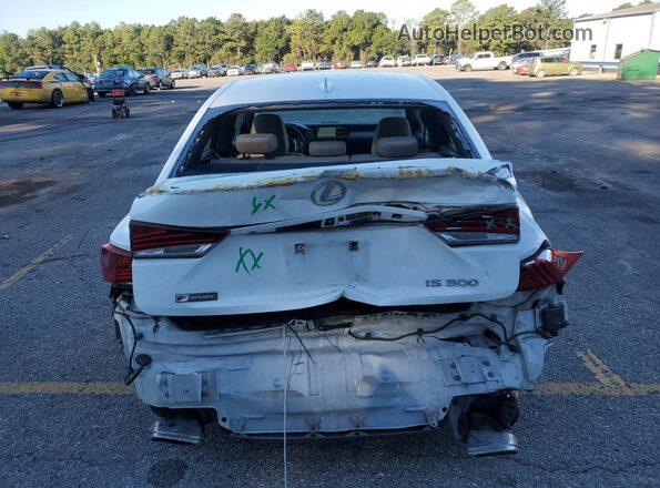 JTHBA1D2XK5089412 2019 LEXUS NX White Vista trasera