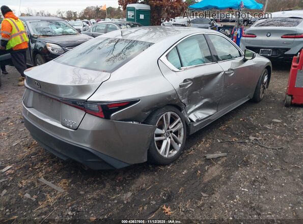 JTHC81F26M5044984 2021 LEXUS IS 300 Серый Вид спереди