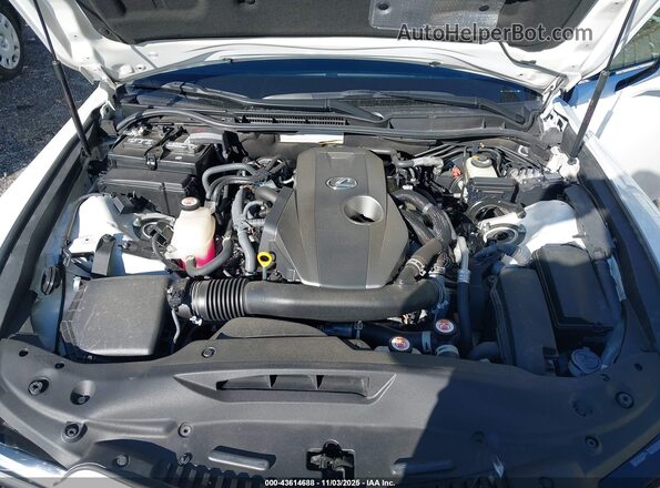 JTHCA1D23M5114917 2021 LEXUS IS 300 White Widok z tyłu