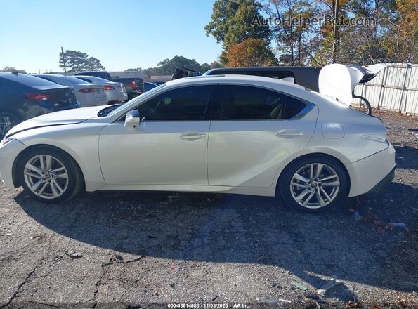 JTHCA1D23M5114917 2021 LEXUS IS 300 White Widok wnętrza 360 stopni