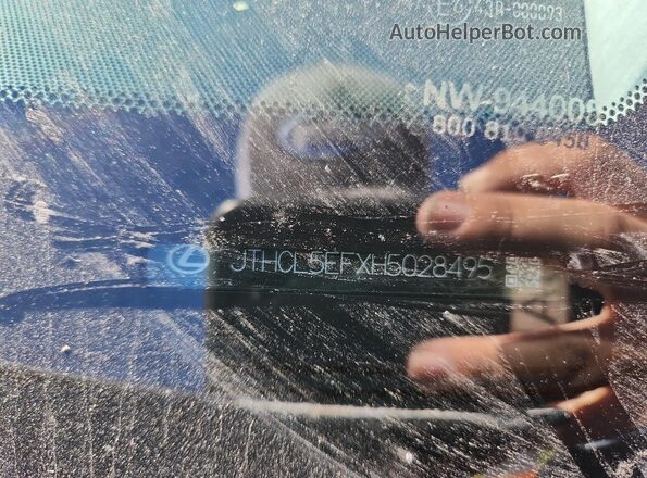 JTHCL5EFXH5028495 2017 LEXUS LS Black ძრავის განყოფილების ხედი