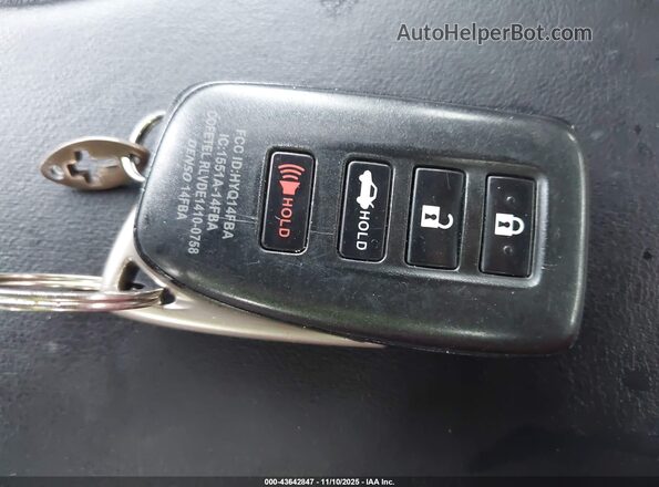 JTHCM1D22H5023151 2017 LEXUS IS 300 Gray Widok deski rozdzielczej
