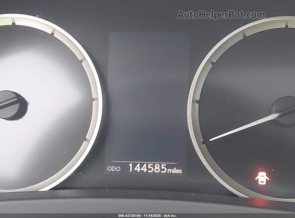 JTHCM1D29G5003977 2016 LEXUS IS 300 White 