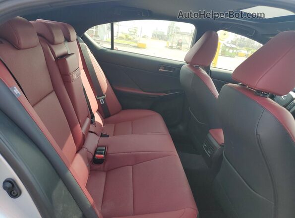 JTHD81F25S5054908 2025 LEXUS IS Silver Widok tylnych siedzeń