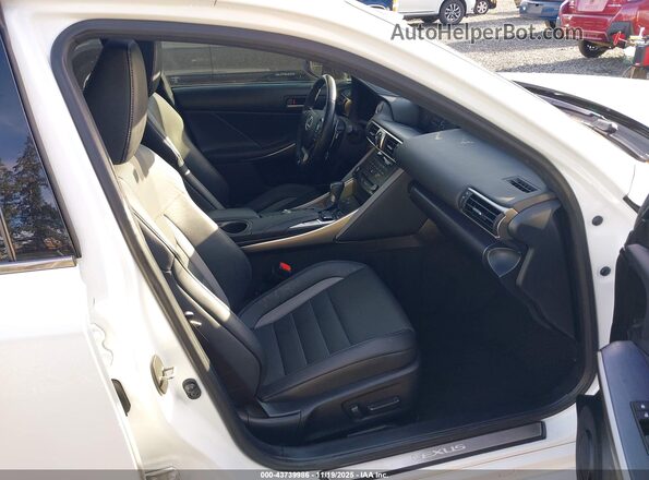 JTHG81F20L5041885 2020 LEXUS IS 300 White 