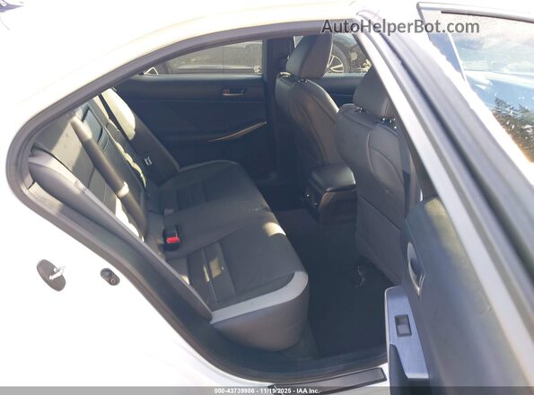 JTHG81F20L5041885 2020 LEXUS IS 300 White 