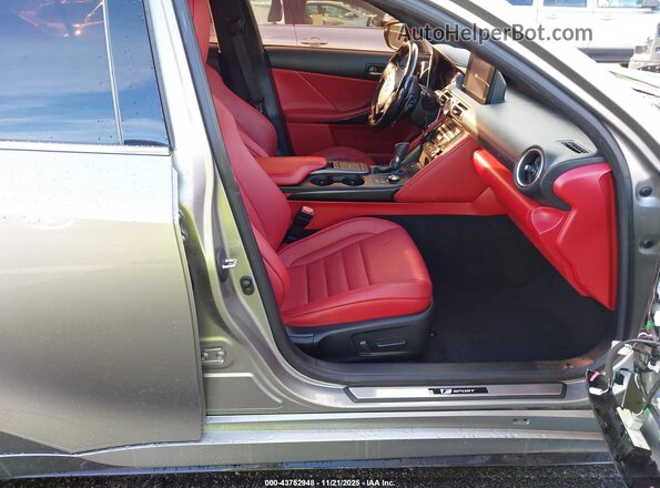 JTHGZ1B23M5046910 2021 LEXUS IS 350 Silver Вид салону спереду