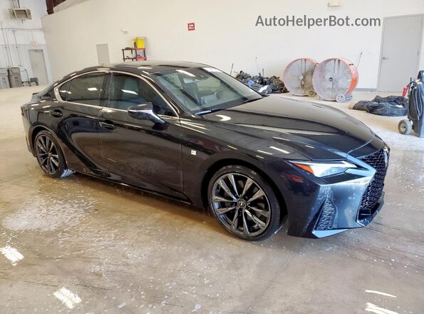 JTHGZ1B29P5061710 2023 LEXUS IS Черный Передняя правая четверть