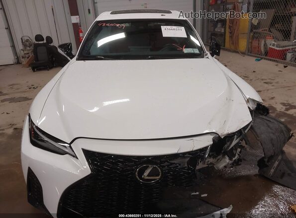 JTHGZ1E23P5032182 2023 LEXUS IS 350 White Widok wnętrza z tyłu